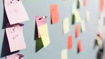 Sticky note calendar